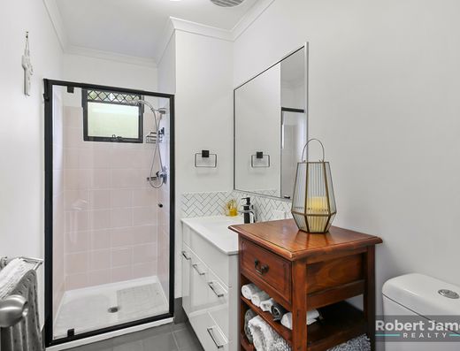 MULTI USE OPTIONS - UNITS WITH DUAL KEY image 12
