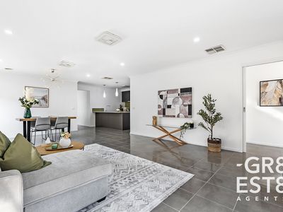 12 Newington drive, Cranbourne East