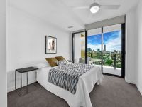 2203 / 10 Trinity Street, Fortitude Valley