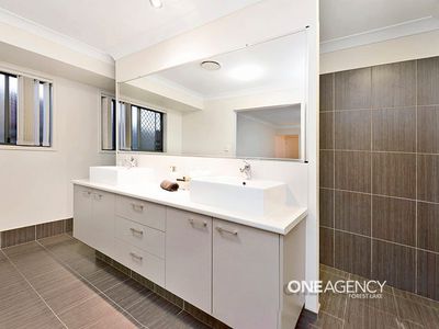 17 Daisy Place, Doolandella