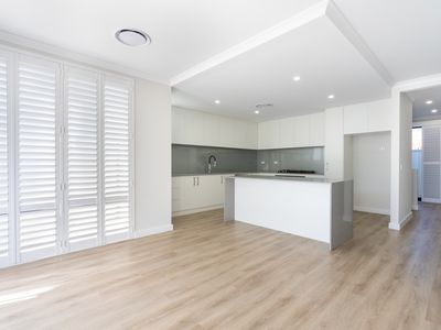 1 / 116 Gloucester Ave, Shoalwater