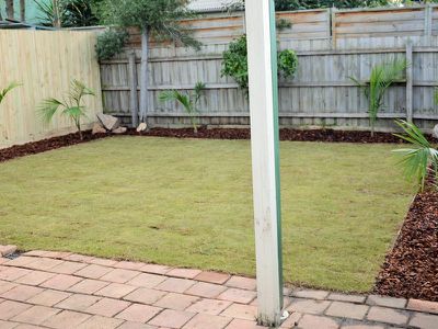 4 Bond Street, Hadfield