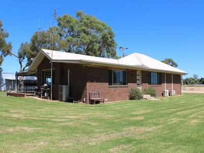 6113 Wakool Road, Wakool