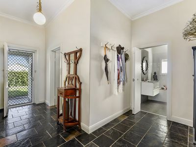 8 Aitken Street, Millicent