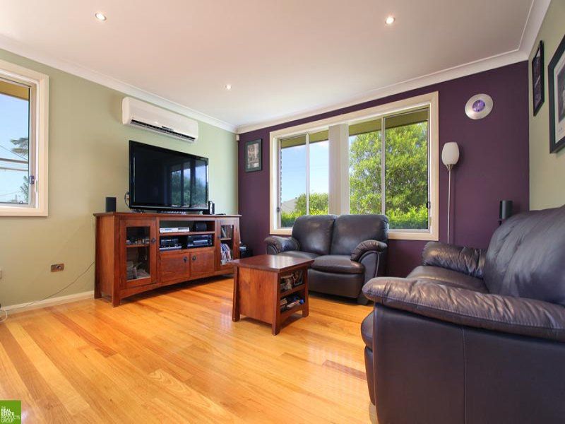 1 / 8 Harrigan Street, Tarrawanna