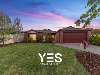 39 Bluehills Boulevard, Pakenham