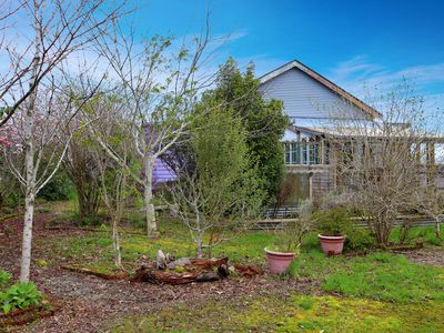 15 Wamphray Street, Nightcaps