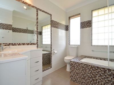 27 Osmetti Drive, Somerville