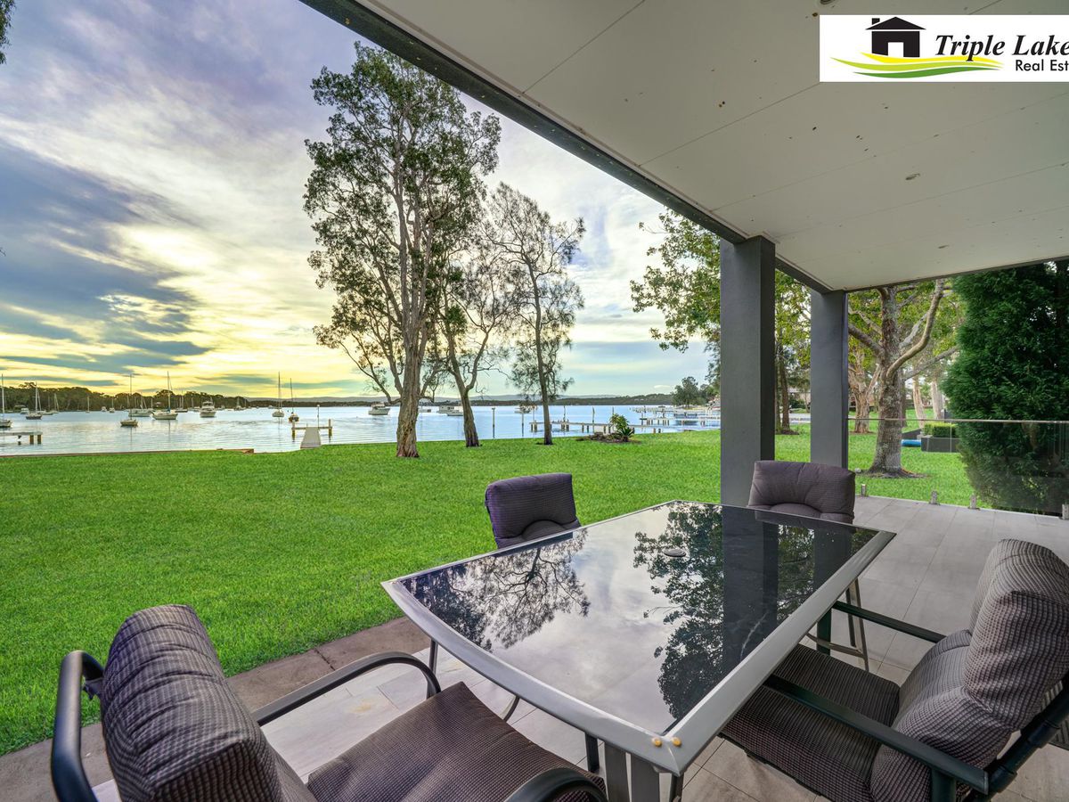 12 Gordon Avenue, Summerland Point