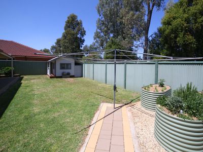 21 Namoi Crescent, Dubbo