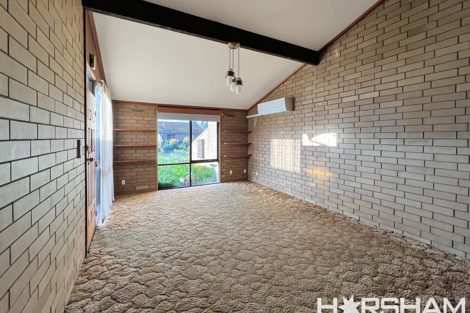 10 / 15 Begg Street, Horsham