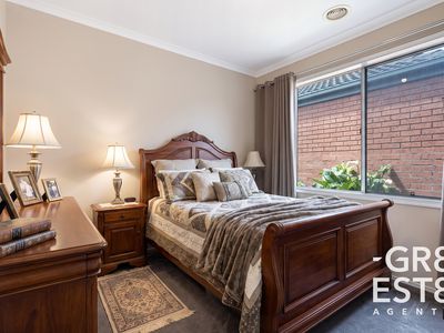 9 Woodrow Court, Narre Warren