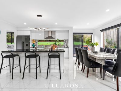 24 Lapin Grove, Wandana Heights