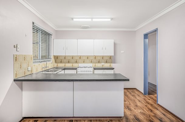 12b Seabrooke Avenue, Rockingham