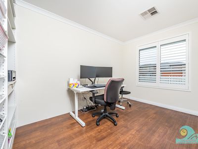 8 Compass Circle, Yanchep