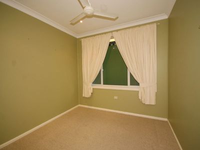 9 THOMPSON PLACE, Gunnedah