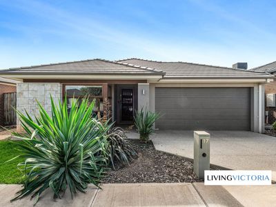 17 Kurrali Crescent, Werribee