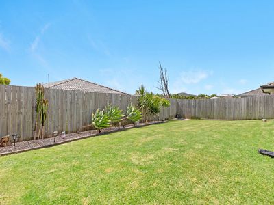 13 Nightshade Crescent, Pimpama