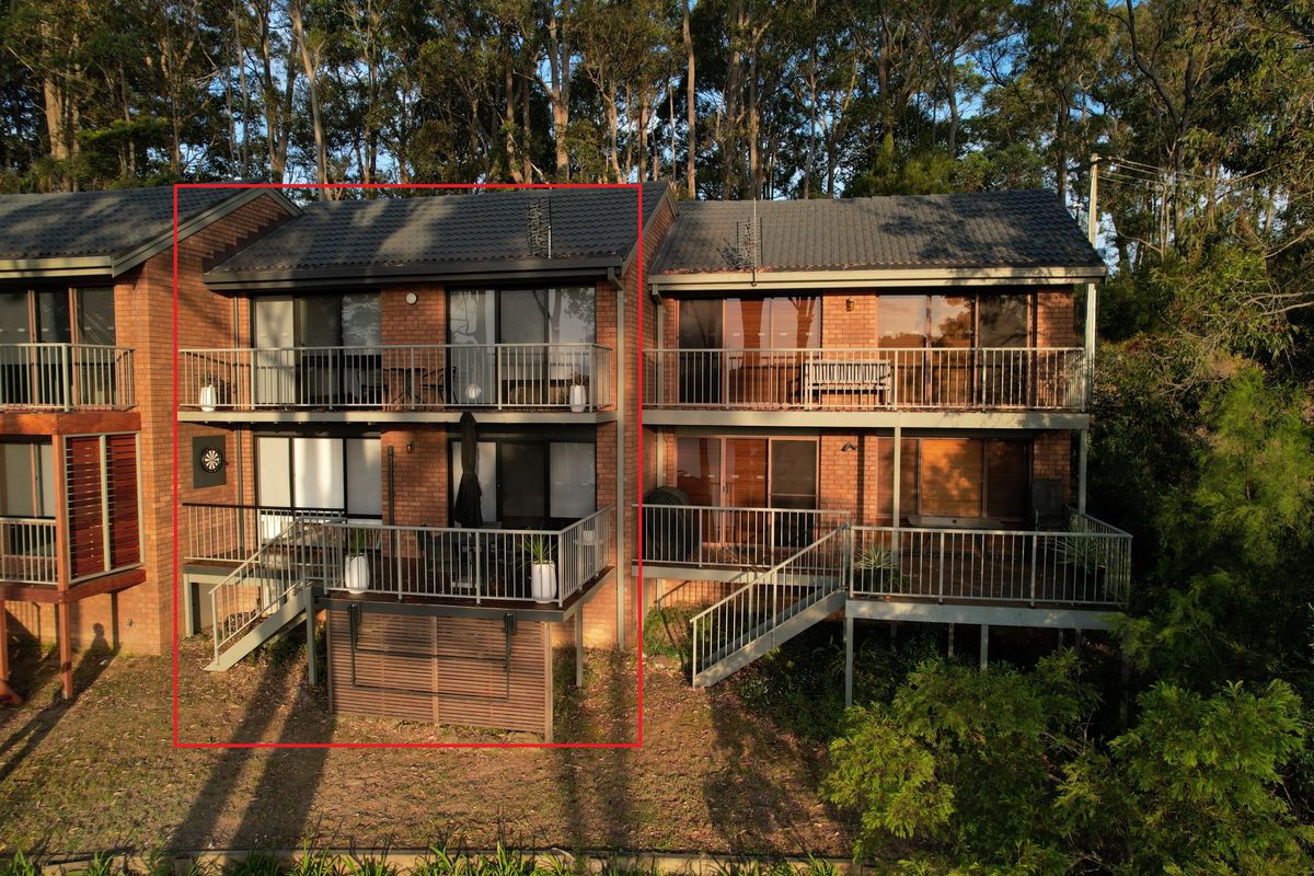2 / 8 Curt Lane, Narooma
