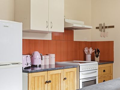 1 / 15 Station Road, Dover