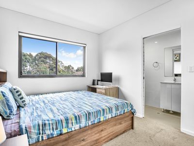 25 / 42 Toongabbie Road, Toongabbie