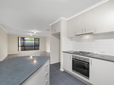5 Glebe Drive, Sale