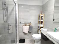 705 / 8 Hunt Street, Hamilton