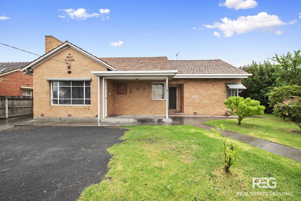 200 ORMOND ROAD, Thomson