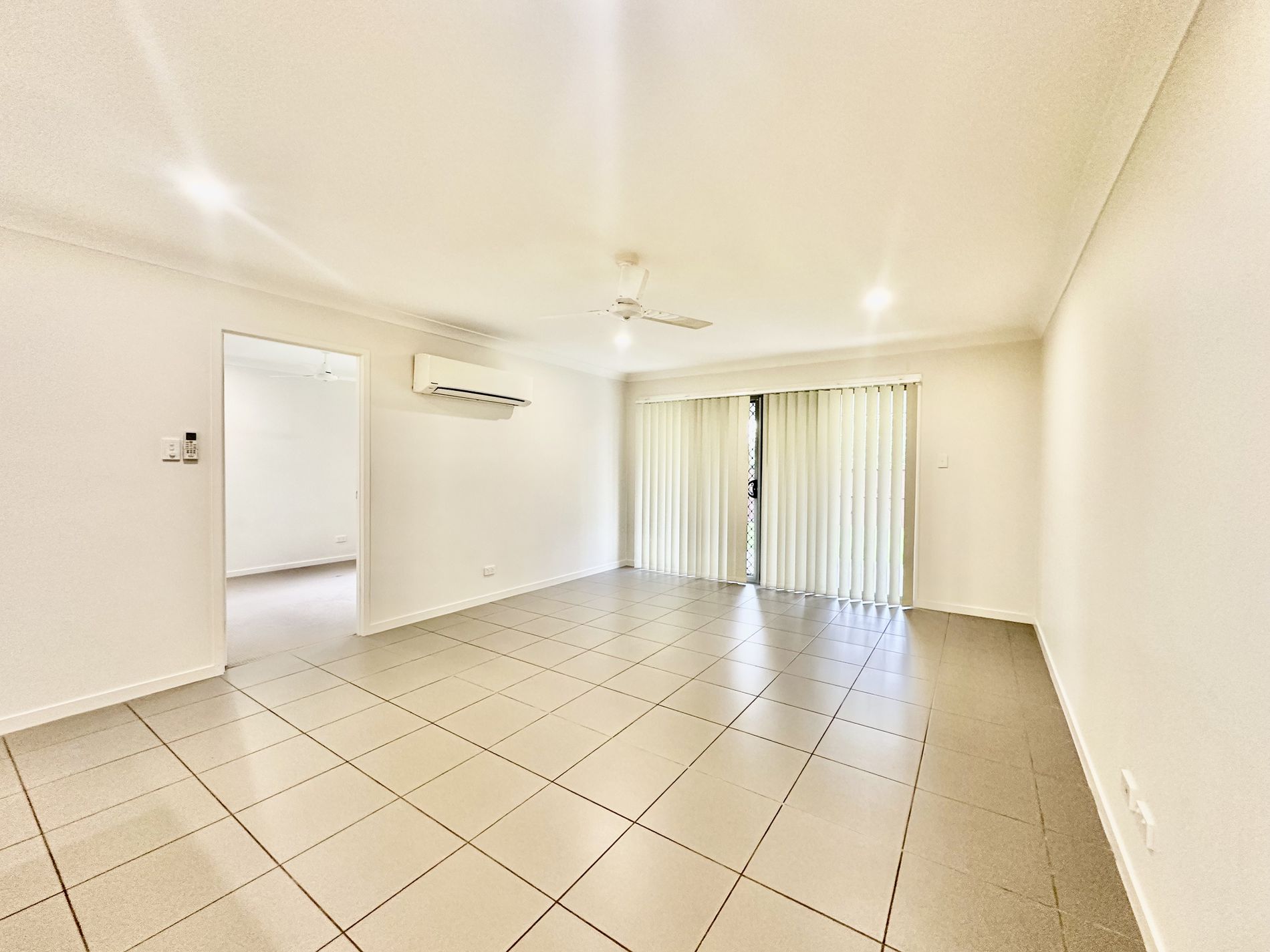 1 / 22 Berry Street, Caboolture South
