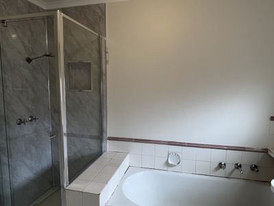 7 Telstar Court, Whittington