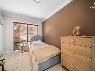 32 Wainewright Avenue, West Hoxton
