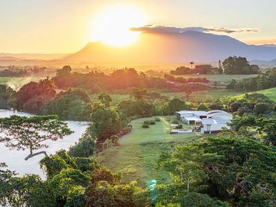 452 Jubilee Road, Jubilee Heights