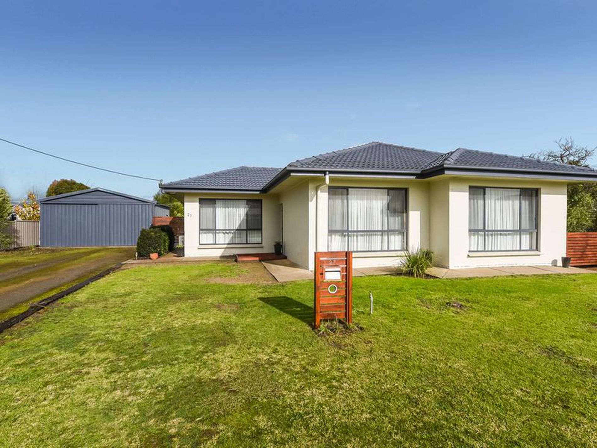 27 Second Street, Millicent