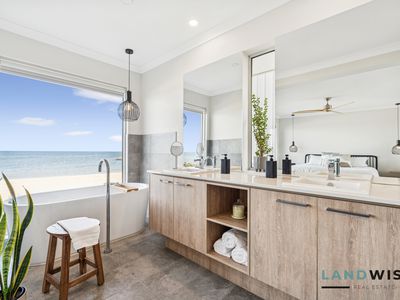 4 Topsails Close, Werribee South