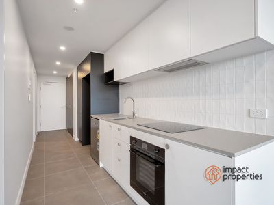 1605  / 2 Furzer Street, Phillip