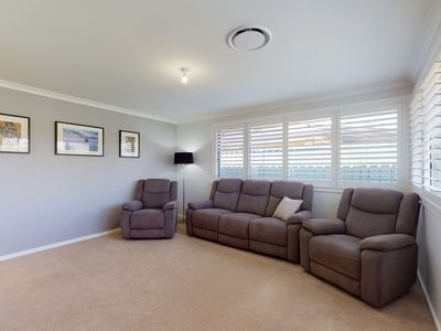 45 Lincoln Parkway, Dubbo