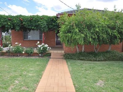 11 Johns Avenue, Dubbo