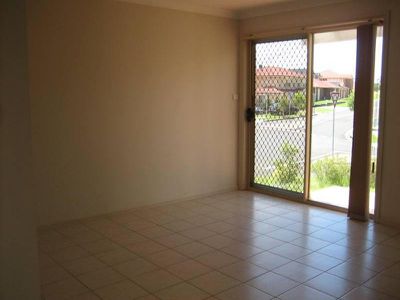 2 Tooma Place, Flinders