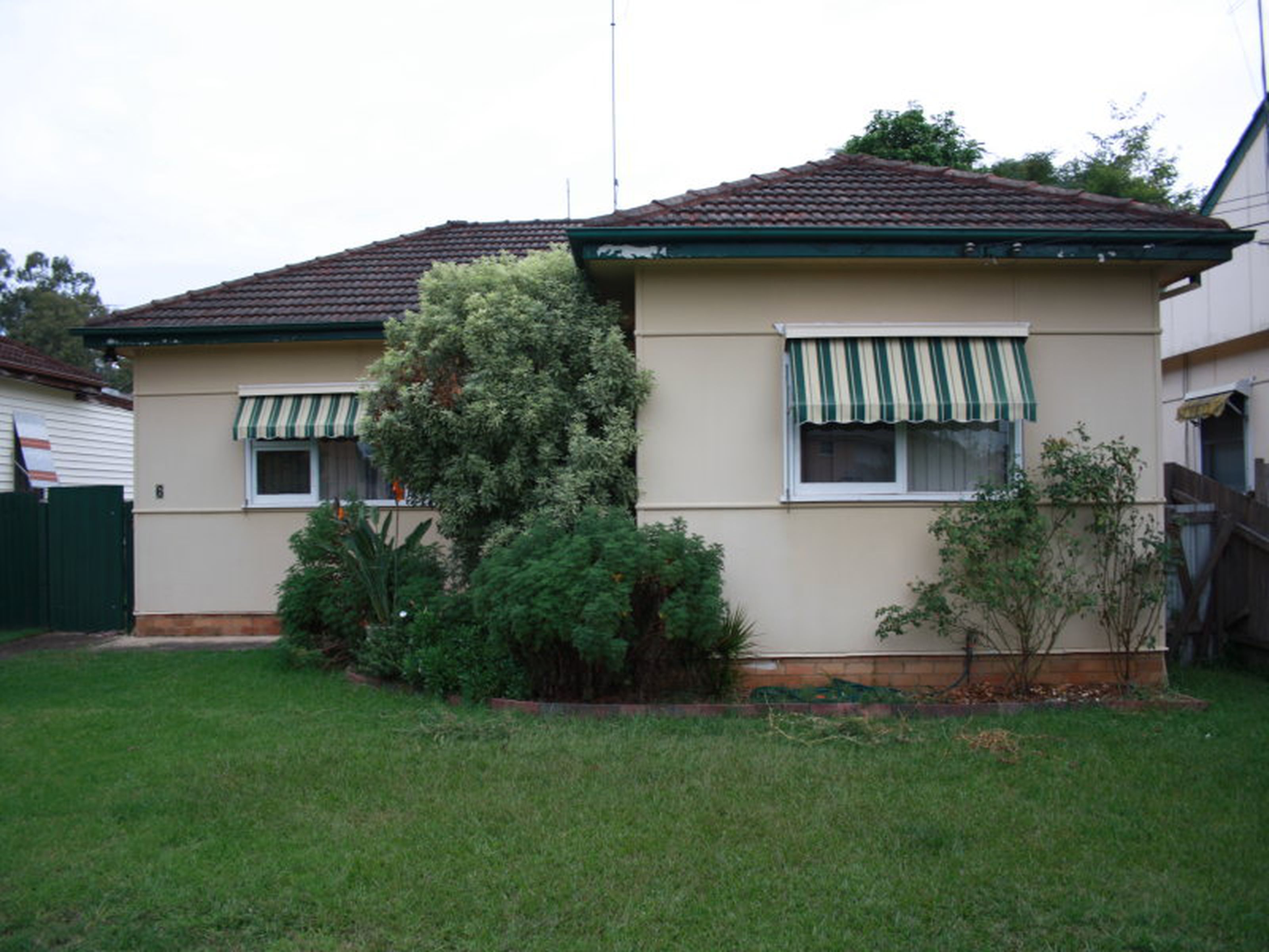 6 Cosgrove Crescent, KINGSWOOD