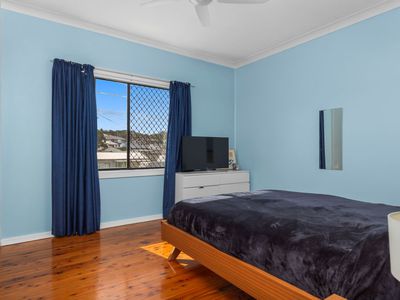 44 John Street, Belmont North