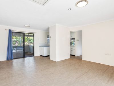7 Lauretta Avenue, Springwood