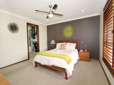 27 Windemere Road, Robin Hill