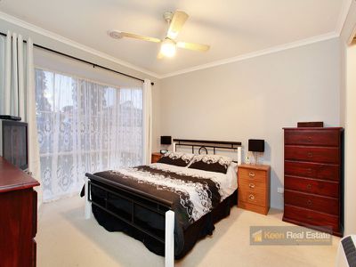 25 Bella Crescent, Hallam