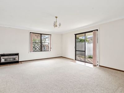 19 Cowper Street, Crookwell