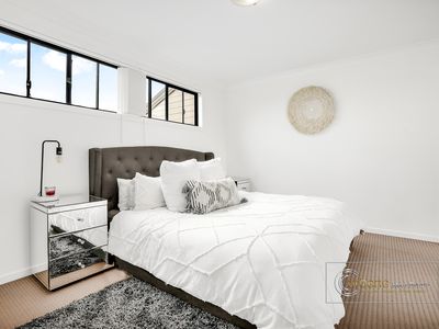8 Bursill Place, Bardia