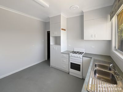 30 Elizabeth Street, Horsham