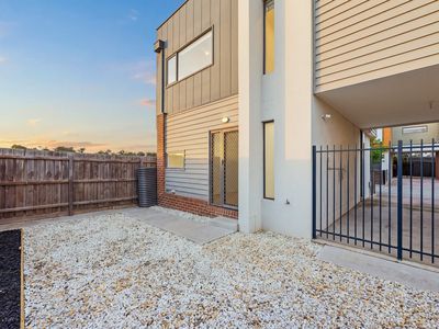 10 / 4 Nepean Court, Wyndham Vale