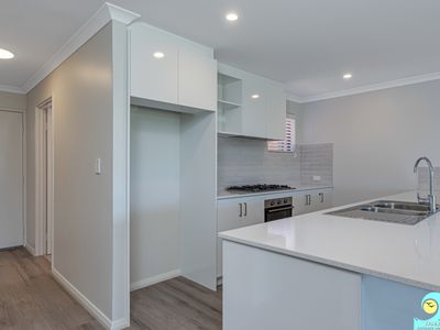 4 / 6 Merion Court, Yanchep