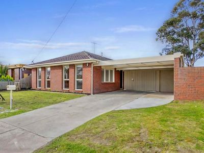 32 Madison Drive, Hoppers Crossing