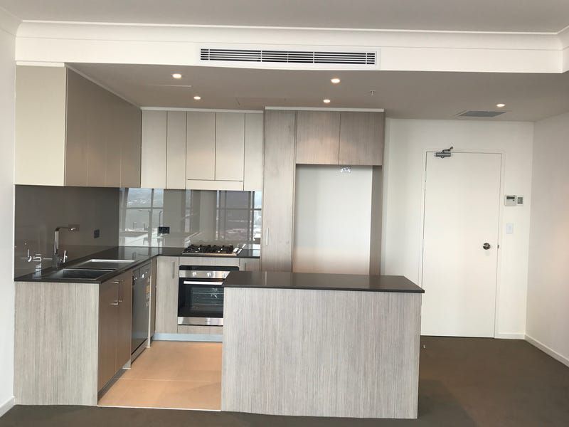 3006 / 420 Macquarie Street, Liverpool